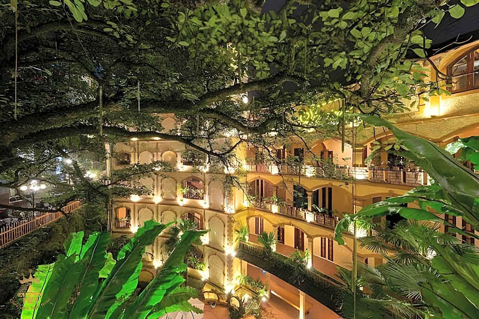 Chau Long Sapa II Hotel