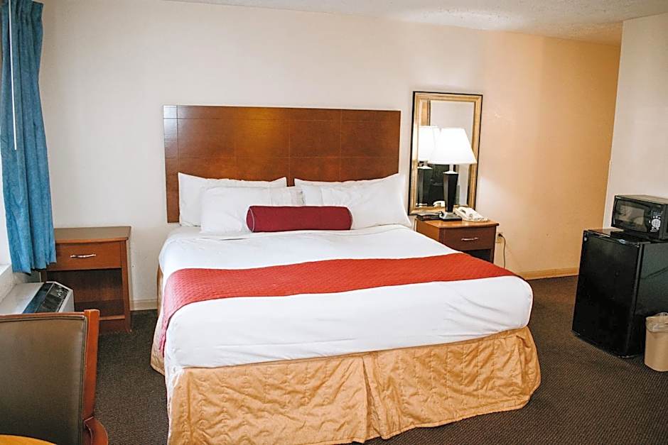 Days Inn By Wyndham Pigeon Forge South