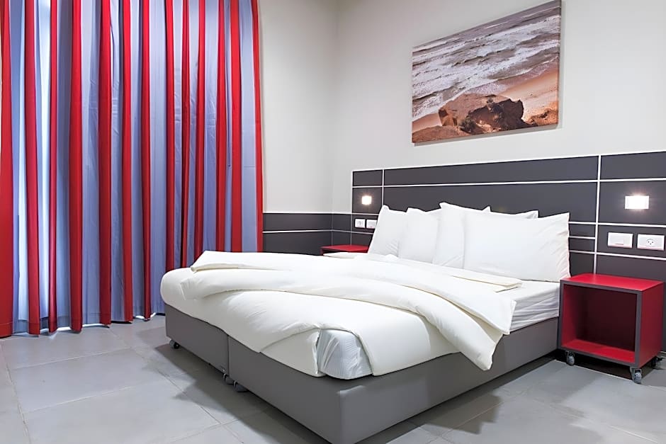 HI Haifa Hostel