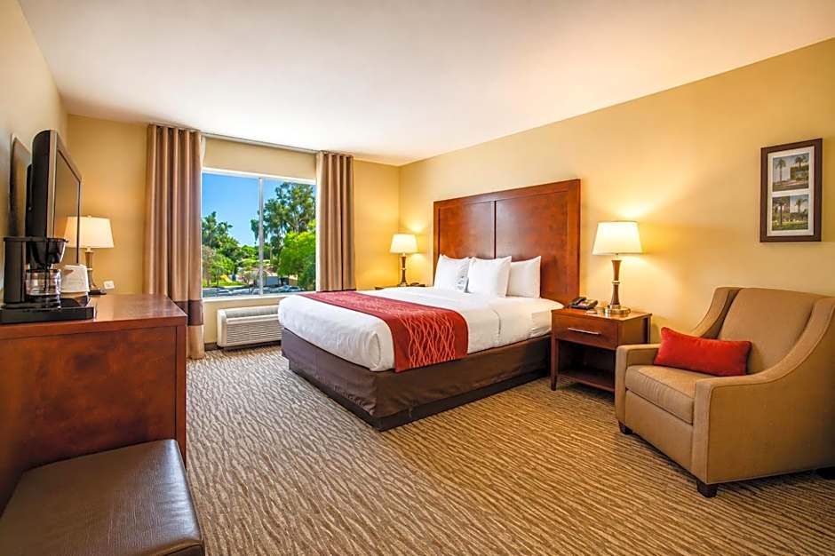 Comfort Inn Pomona Near Fairplex