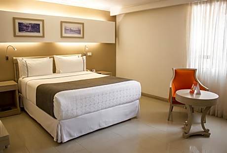 Superior Queen Room