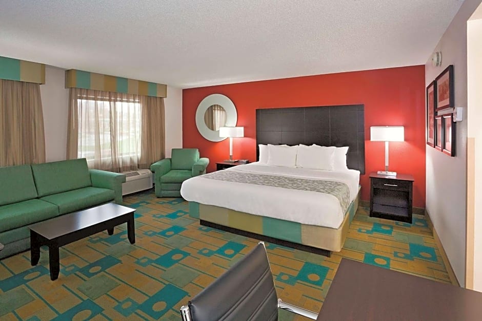 La Quinta Inn & Suites by Wyndham Mansfield, Oh