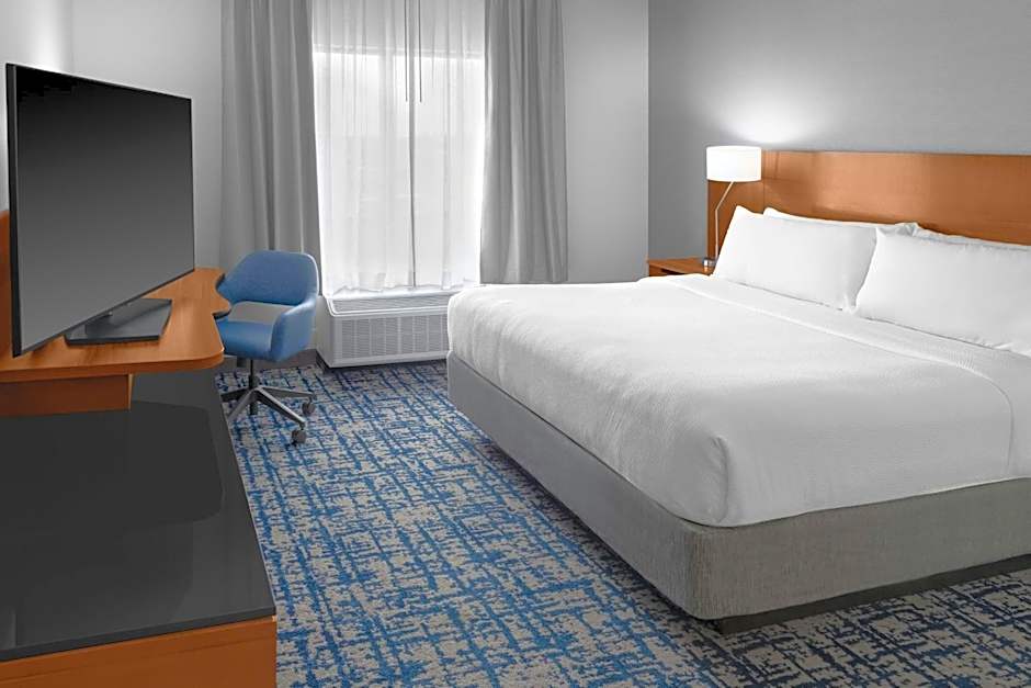 Fairfield Inn & Suites by Marriott Calhoun