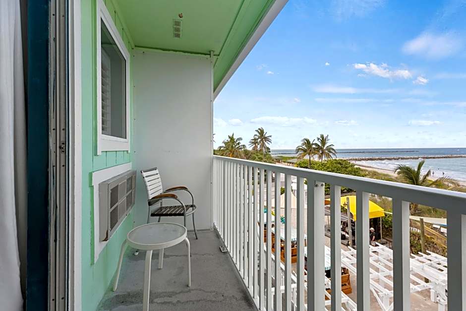 Ocean View Hotel Room with Balcony- 2 Full Beds #22