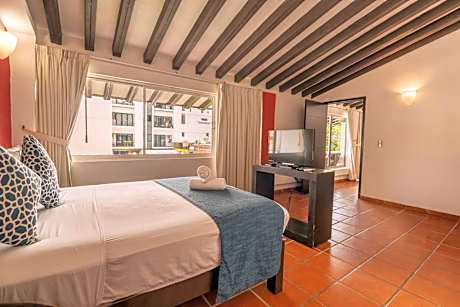 2 Bedroom grand suite with balcony