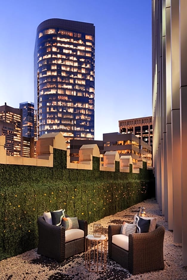 EXchange Hotel Vancouver