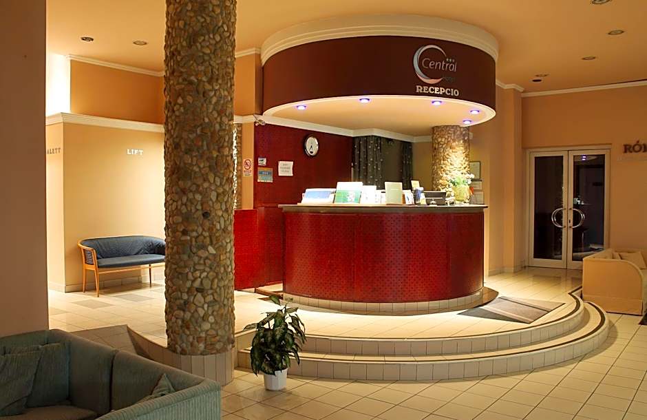 Hotel Centrál
