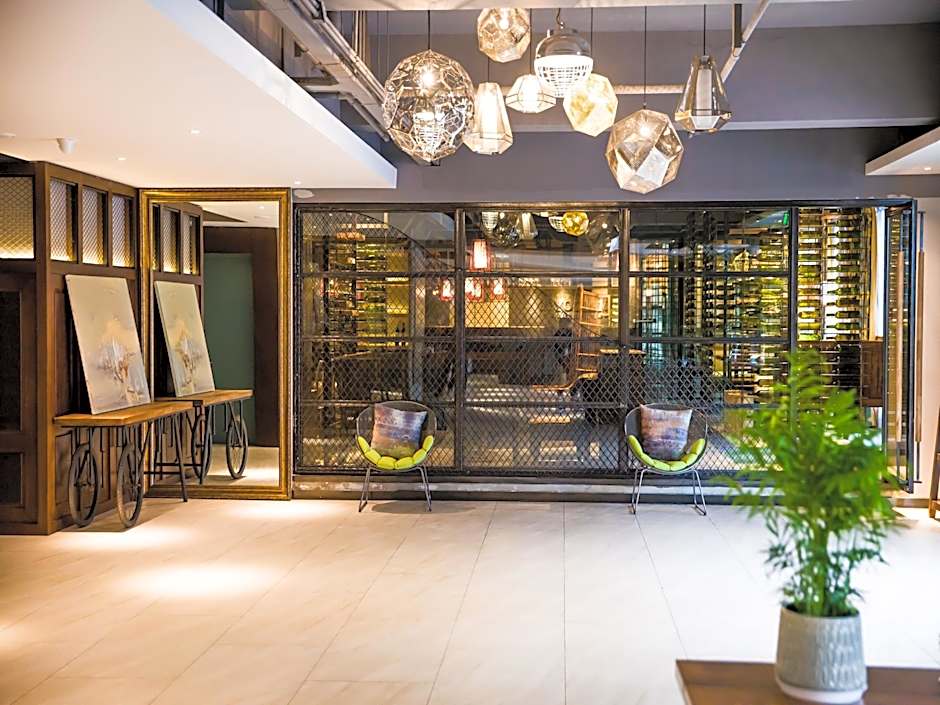 James Joyce Coffetel Xian Big Goose Pagoda Tang Paradise Branch