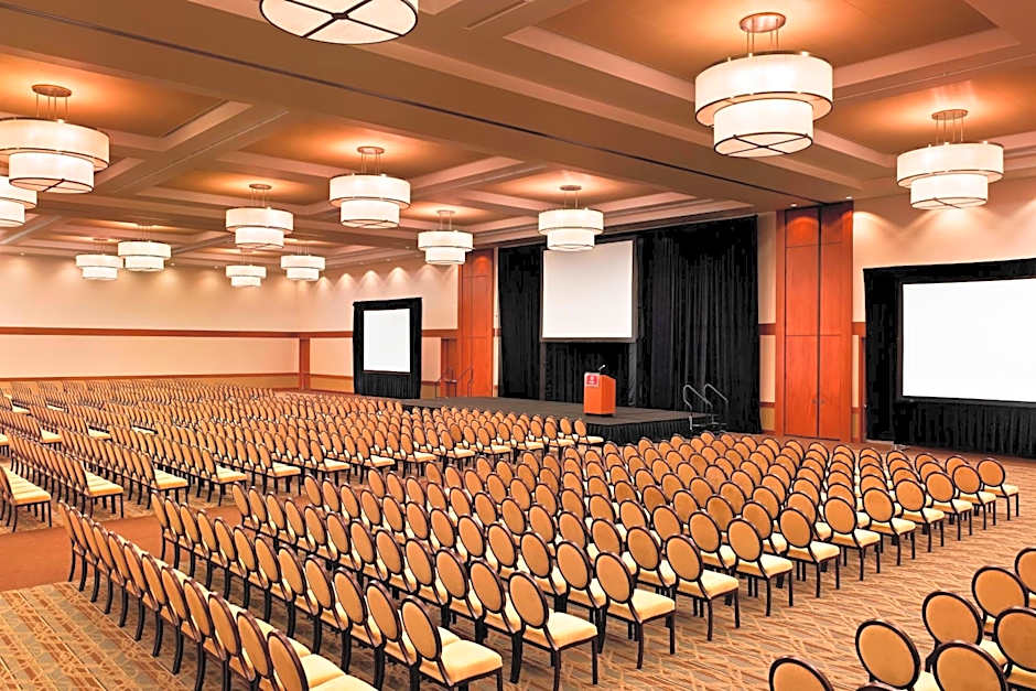 Sheraton Fairplex Suites & Conference Center