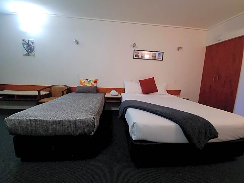 Ayr Traveller's Motel