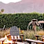 Hotel El Cid by AvantStay 16 OCC Full Hotel Buyout in Palm Springs w Pool