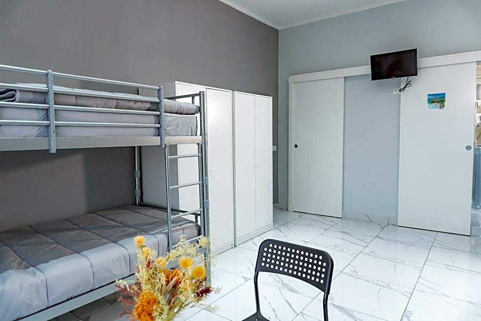 Hostel Partenope