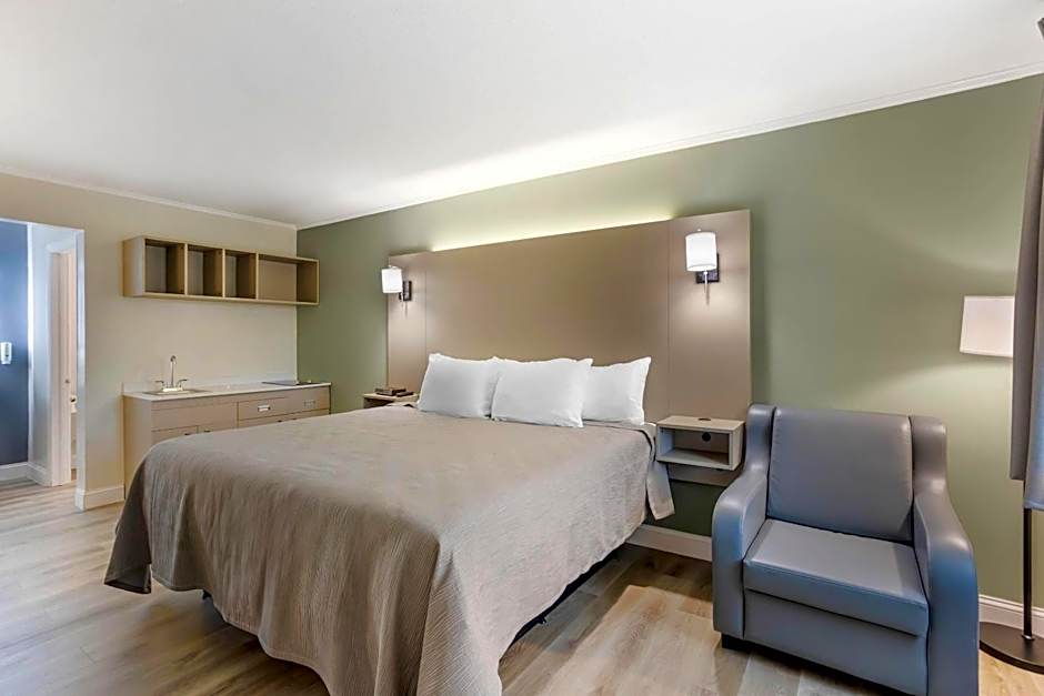 Quality Inn Smoketown - Lancaster Area