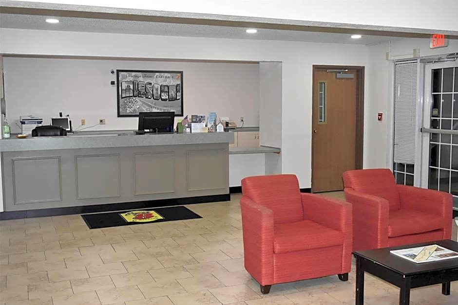 Super 8 by Wyndham Carthage