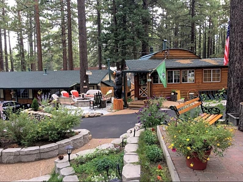 Heavenly Valley Lodge Bed & Breakfast