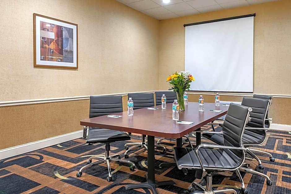Quality Inn & Suites Palatka Riverfront