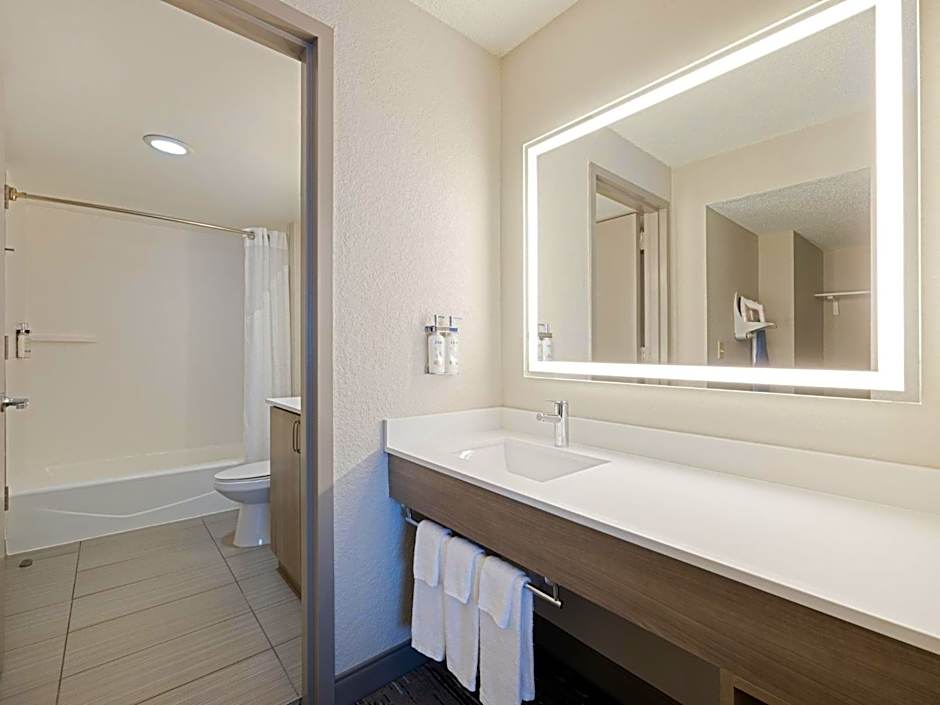Holiday Inn Express Hotel & Suites Ft. Lauderdale-Plantation By IHG