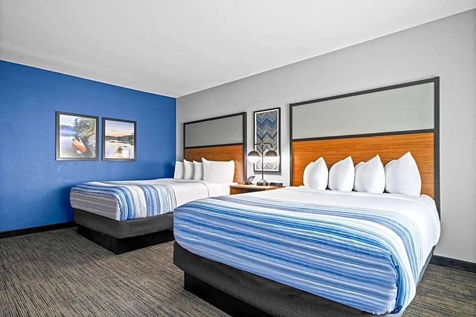 AmericInn by Wyndham International Falls Southwest