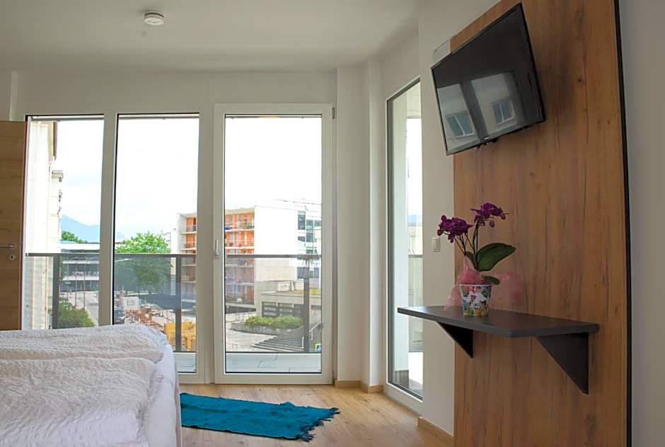 myQuartier City Chalets digital self check in