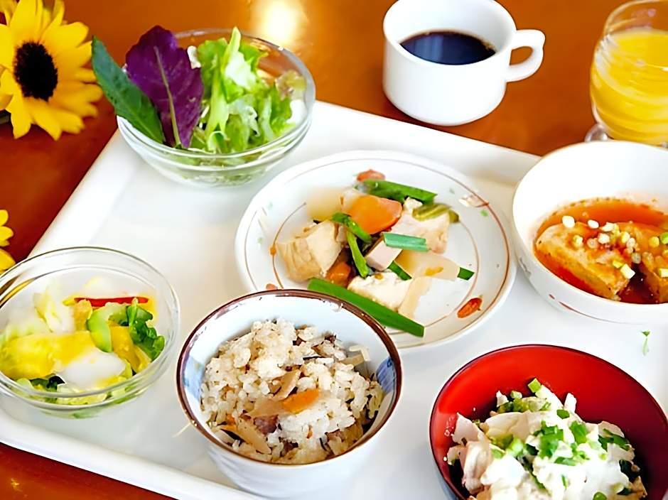 Toyoko Inn Okinawa Naha Asahi-basi Ekimae
