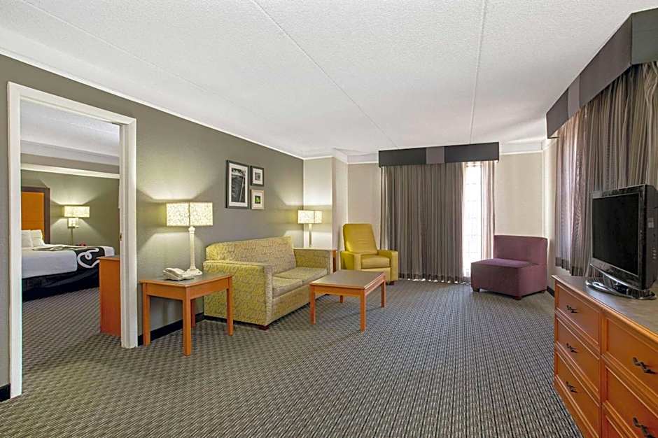 La Quinta Inn & Suites by Wyndham Denver  Golden