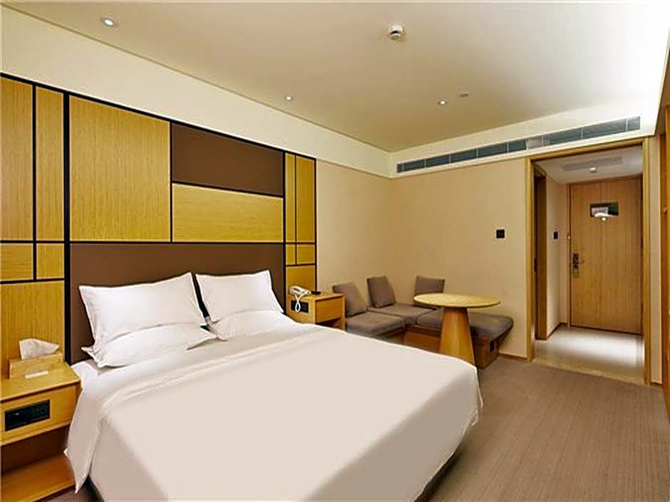 Ji Hotel Shanghai Qingpu Wuyue Plaza