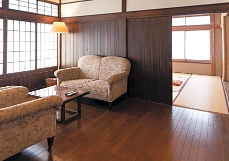 Suite with Shared Bathroom