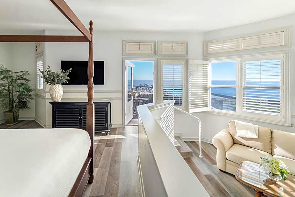 Blue Lantern Inn, A Four Sisters Inn