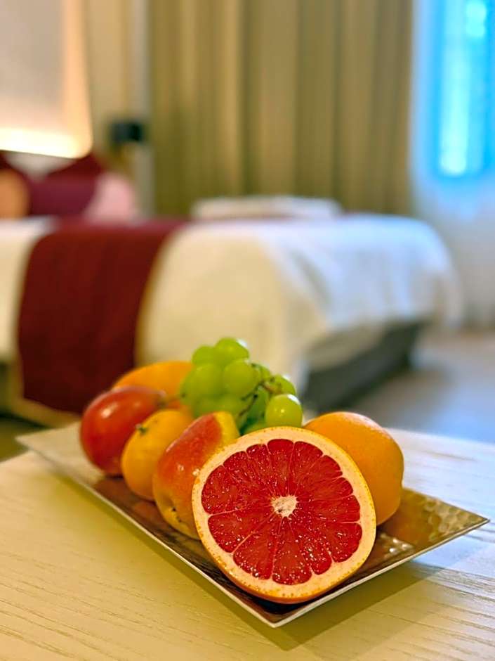 Falaj Daris Hotel