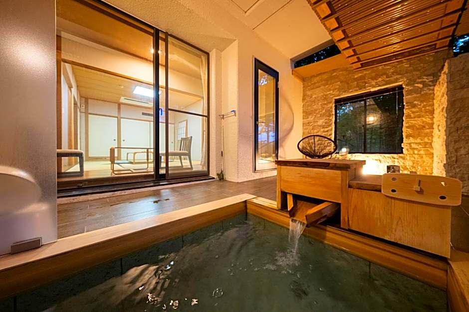 伊豆高原温泉ホテル 森の泉