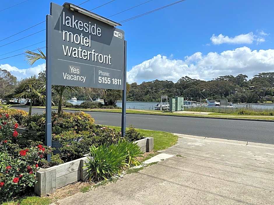 Lakeside Motel Waterfront