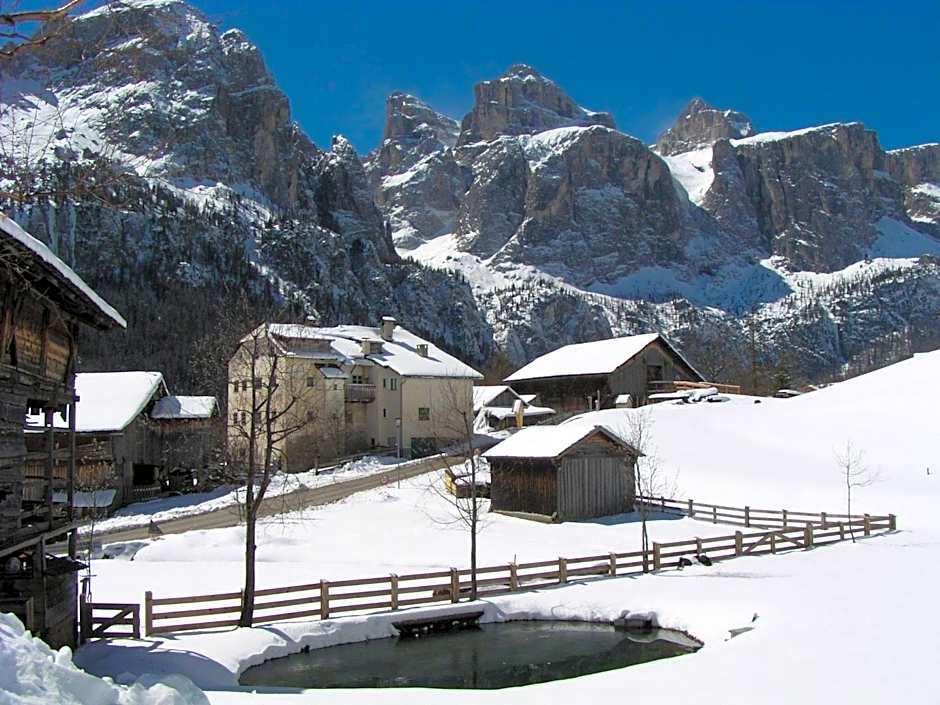 Apartments Residence Alta Badia