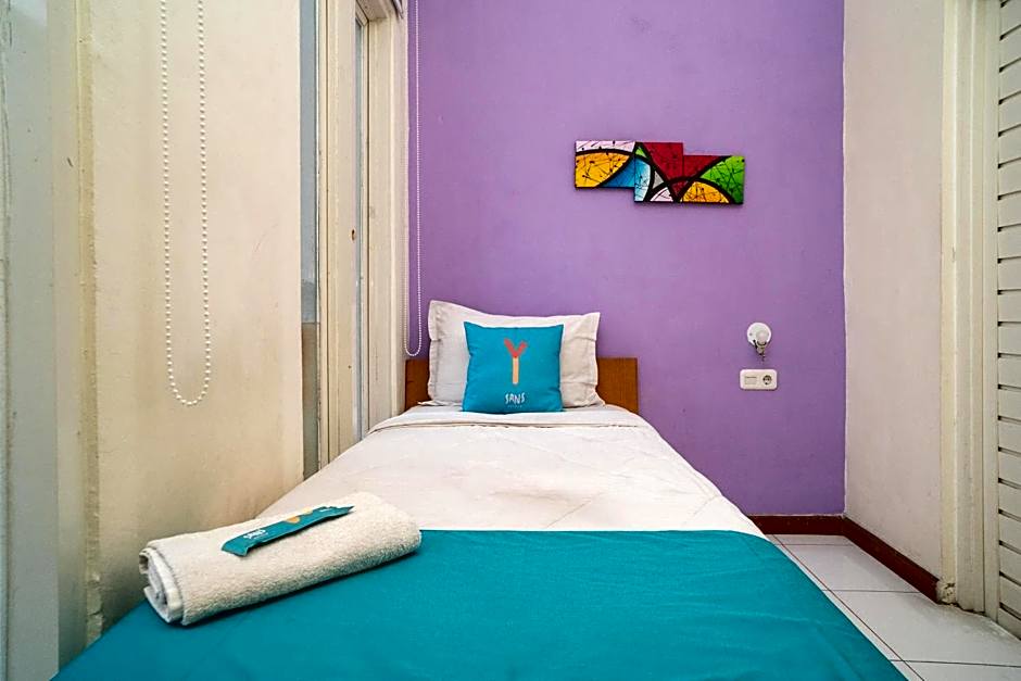 Sans Hotel FiFFa Pisang Kipas Malang