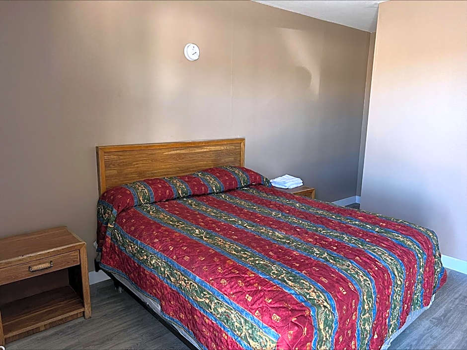 Carl's Motel