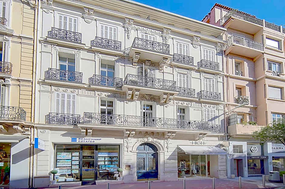 Cannes banane 50m croisette, luxueux 4 pièces dans résidence de standing