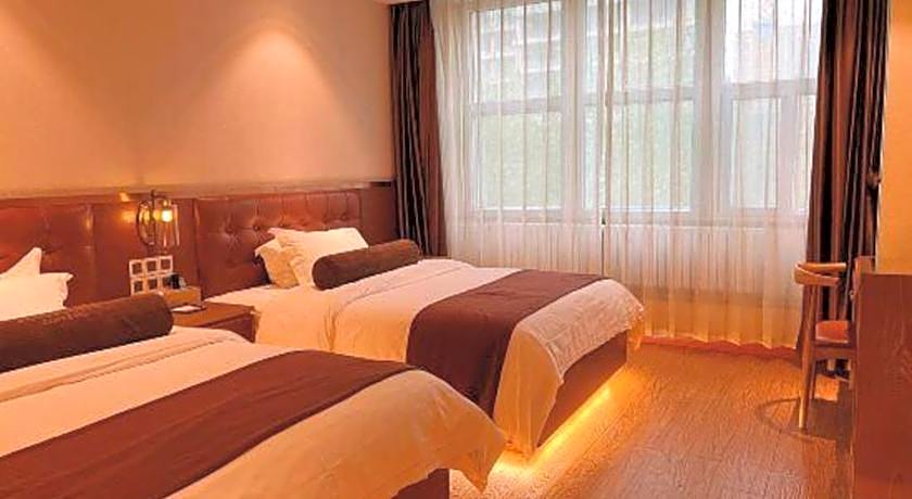 James Joyce Coffetel Shijiazhuang the Mixc Jinyuan Tower Airport Bus