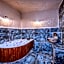 Cappa Via Cave Hotel