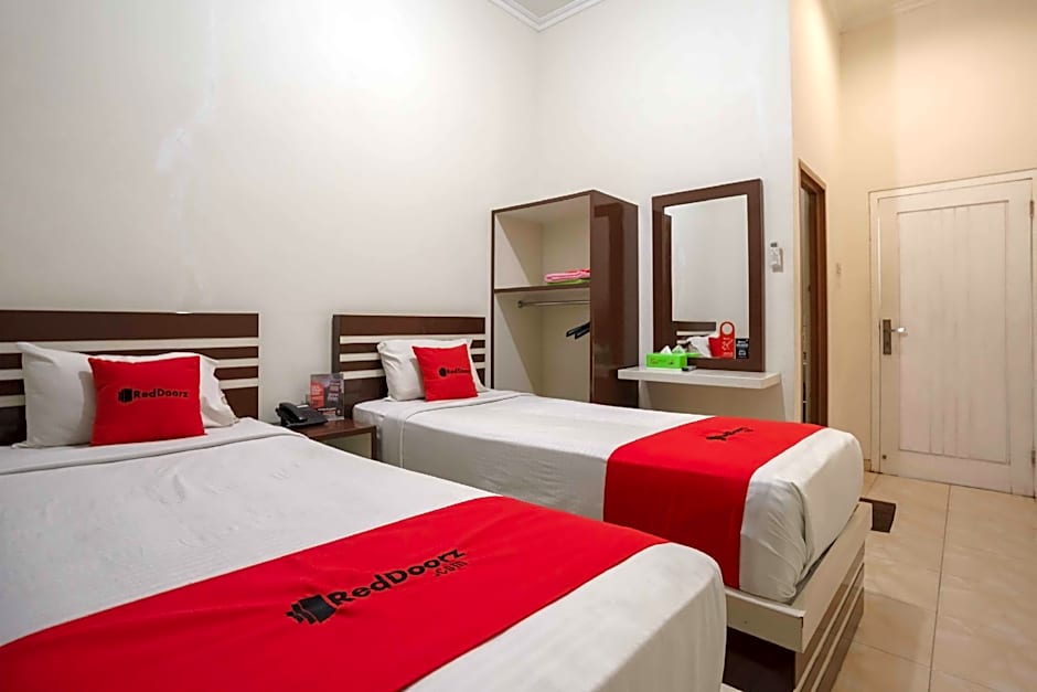 RedDoorz @ Andalas Asri Lampung