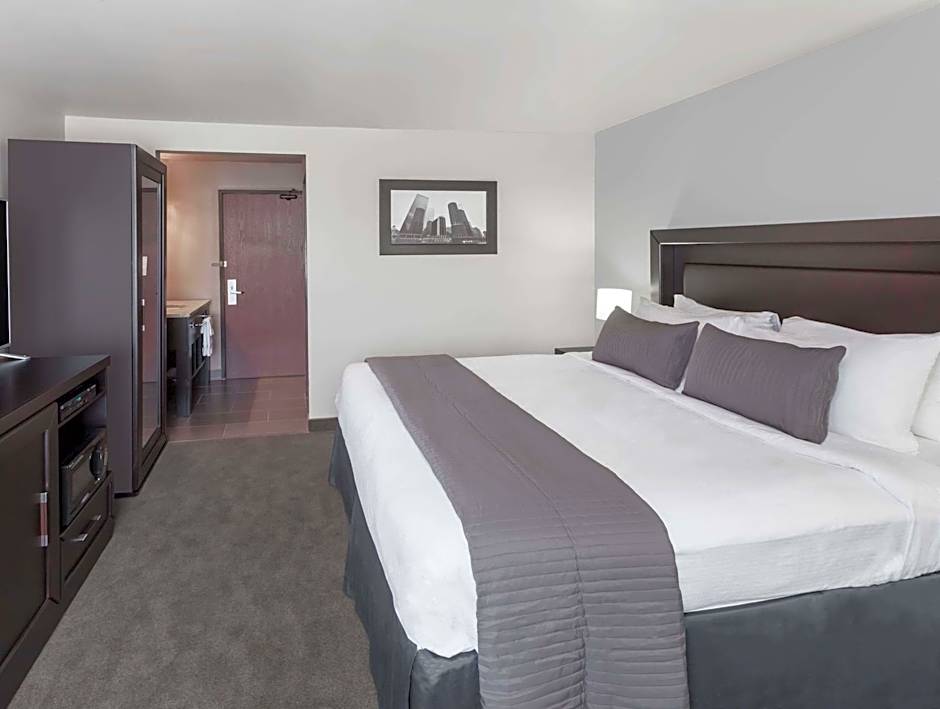 Baymont by Wyndham Glenview