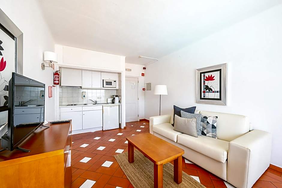 Baluarte da Vila Apartments