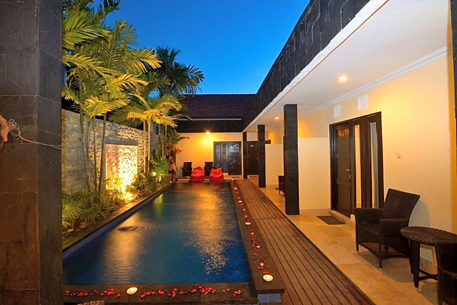 Andari Legian