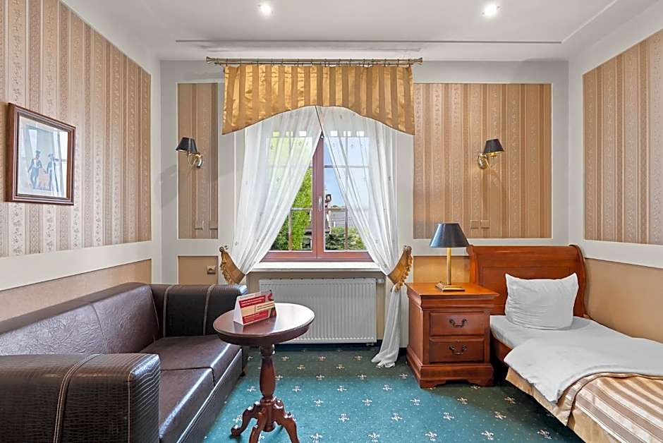 Hotel Diament Arsenal Palace Katowice - Chorzów