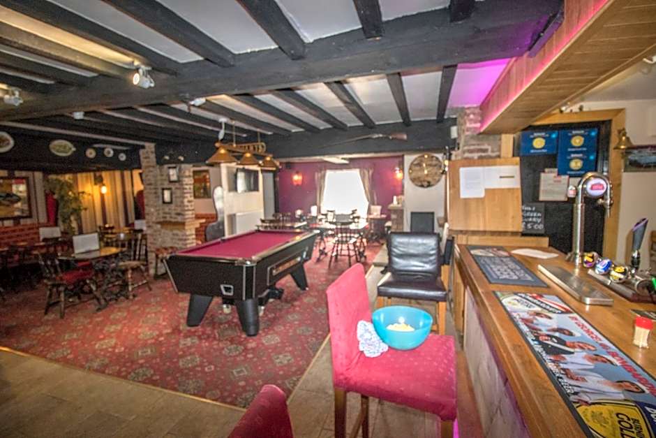 The cabin saracens head