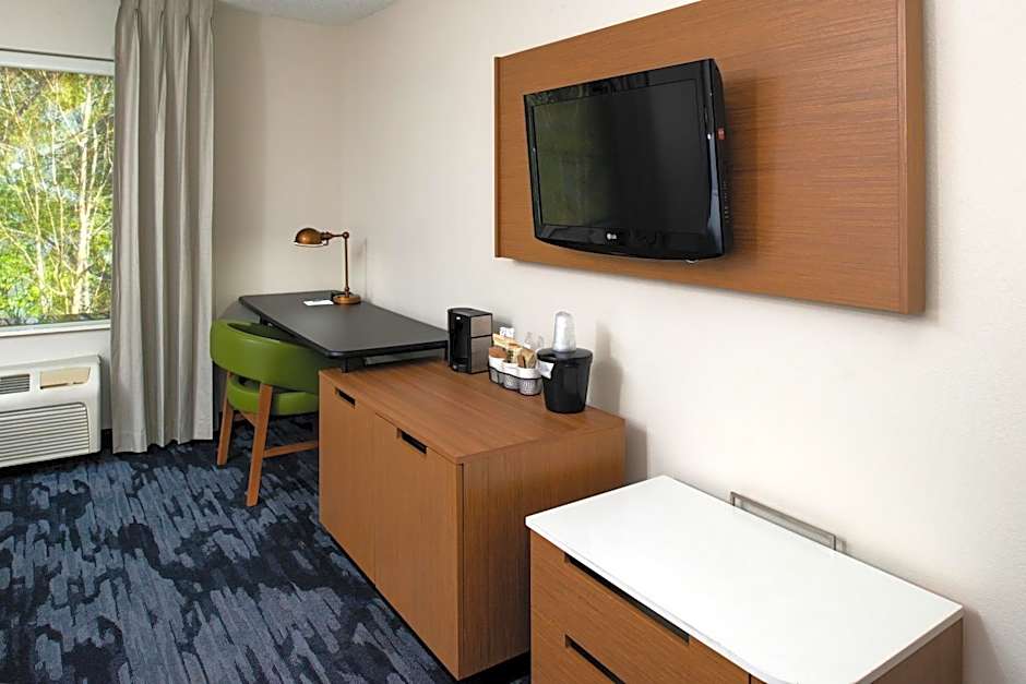 Fairfield Inn & Suites by Marriott Greensboro Wendover