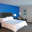 Holiday Inn Express & Suites Bakersfield Airport By IHG