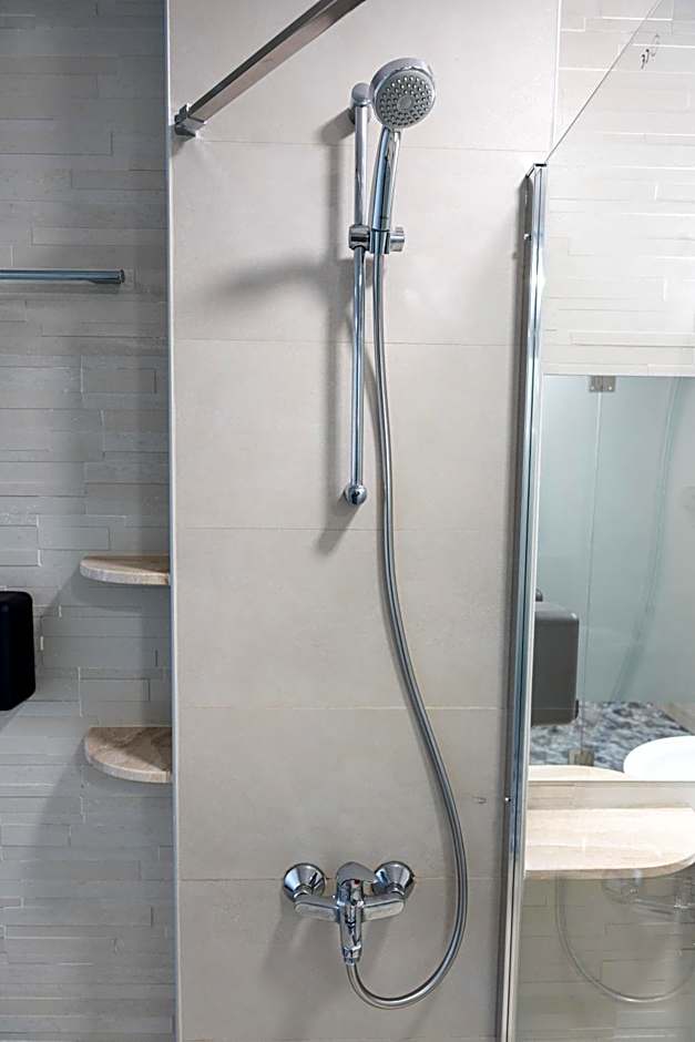 RCR Einstein studios