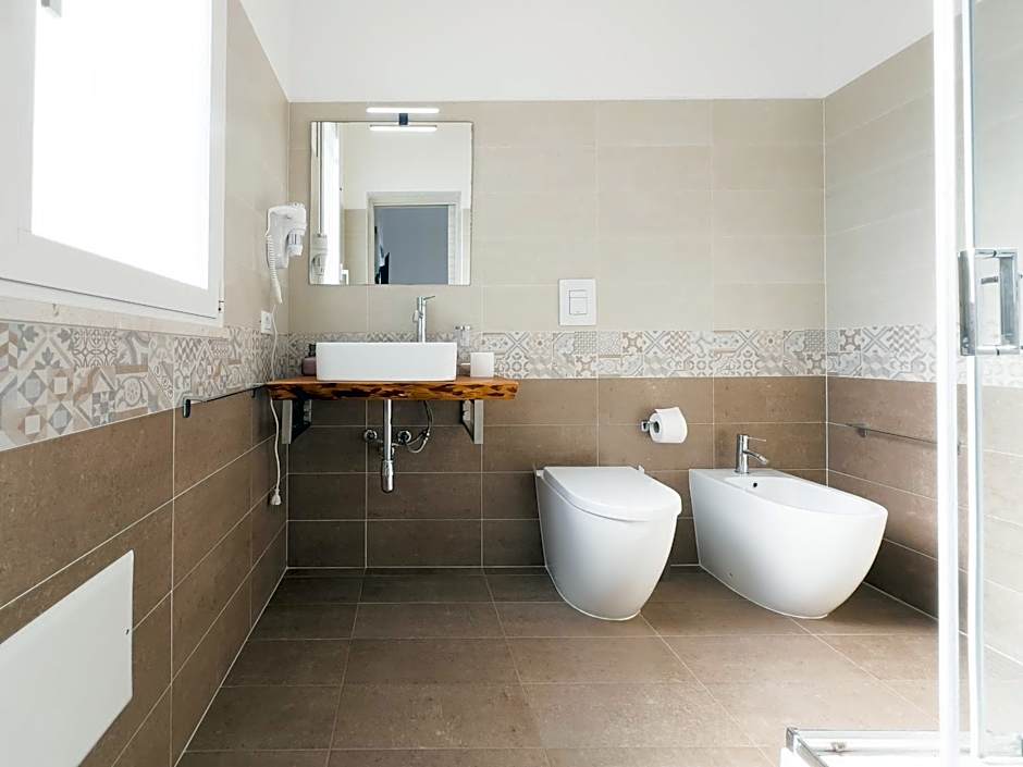 Ponente & Maestro Rooms