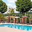 Comfort Suites Outlet Center