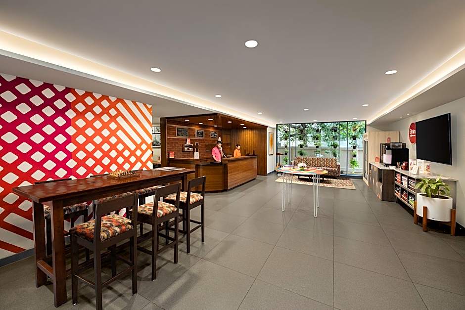 Ginger Mumbai, Andheri East