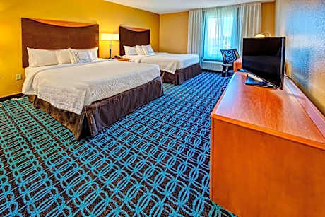 Queen Room with 2 Queen Beds